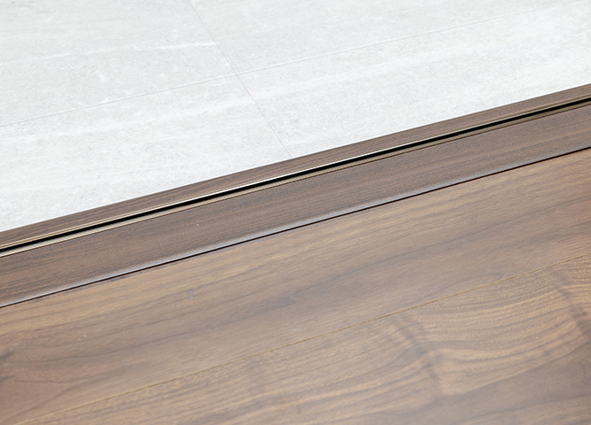 バリアフリー対応の居室内&共用スペース