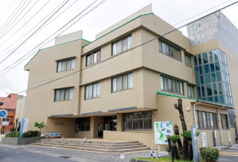 徳之島町生涯学習センター